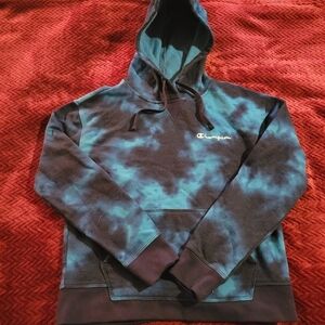Champion Hoodie. Boys Size Small. Gentle Worn Condition.